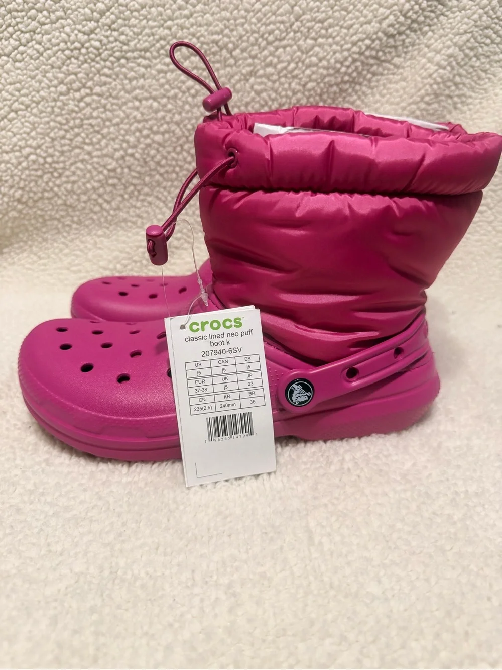 CROCS Kids Classic Lined Neo Puff Boot - Hot Pink